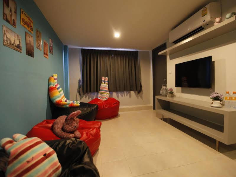بيت شباب أو واي أو 501 آت نايت Phuket المظهر الخارجي الصورة