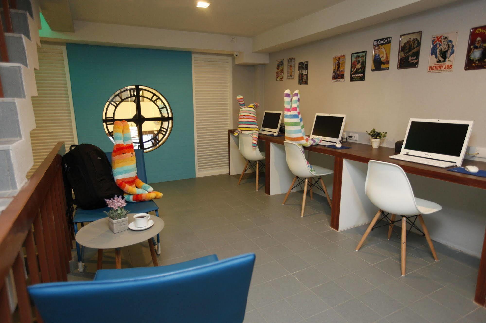 بيت شباب أو واي أو 501 آت نايت Phuket المظهر الخارجي الصورة